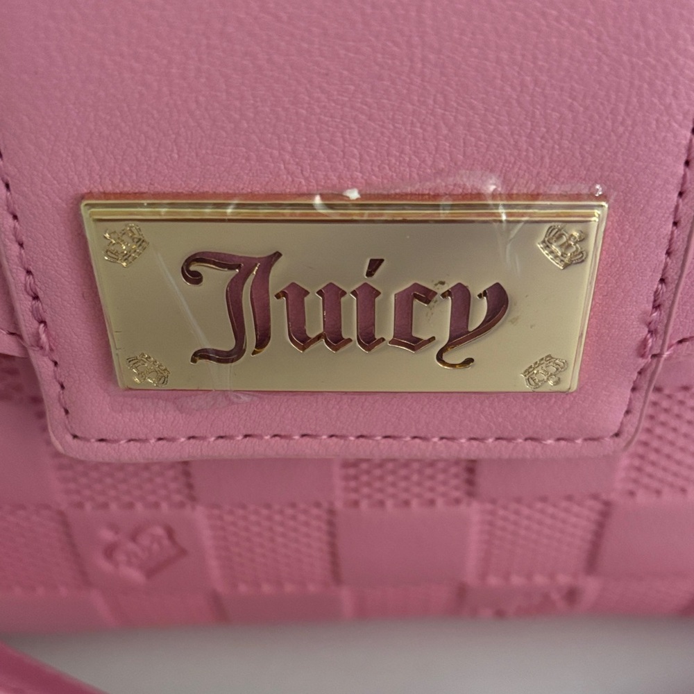 ☀️Juicy Couture Pink Crossbody with Gold Hardware - Picture 5 of 10
